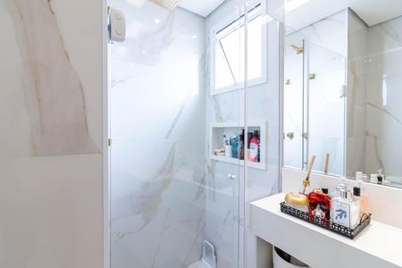 Apartamento à venda com 108m², 3 quartos e 2 vagasBanheiro da Suíte