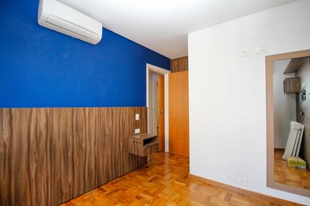 Apartamento à venda com 102m², 2 quartos e 1 vaga Apartamento à venda com 102m², 2 quartos e 1 vagaSuíte