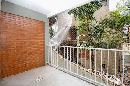 Apartamento à venda com 102m², 2 quartos e 1 vaga Apartamento à venda com 102m², 2 quartos e 1 vagaVaranda e Vista