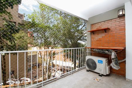 Apartamento à venda com 102m², 2 quartos e 1 vaga Apartamento à venda com 102m², 2 quartos e 1 vagaVaranda e Vista