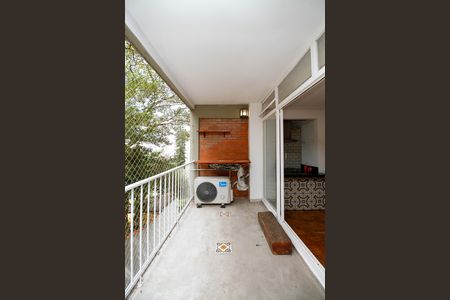 Apartamento à venda com 102m², 2 quartos e 1 vaga Apartamento à venda com 102m², 2 quartos e 1 vagaVaranda e Vista