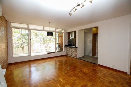 Apartamento à venda com 102m², 2 quartos e 1 vaga Apartamento à venda com 102m², 2 quartos e 1 vagaSala de Estar e Jantar