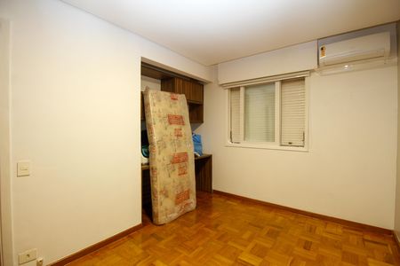 Apartamento à venda com 102m², 2 quartos e 1 vaga Apartamento à venda com 102m², 2 quartos e 1 vagaQuarto