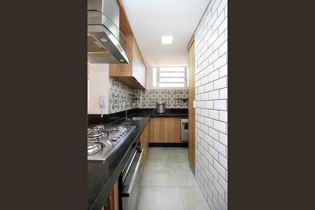 Apartamento à venda com 102m², 2 quartos e 1 vaga Apartamento à venda com 102m², 2 quartos e 1 vagaCozinha