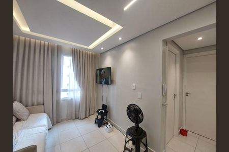 Apartamento para alugar com 33m², 2 quartos e sem vaga Apartamento para alugar com 33m², 2 quartos e sem vagaSala