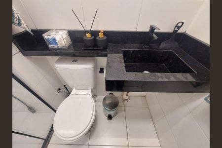 Apartamento para alugar com 33m², 2 quartos e sem vaga Apartamento para alugar com 33m², 2 quartos e sem vagaBanheiro