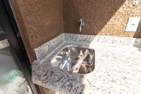 Apartamento à venda com 28m², 1 quarto e sem vagaVaranda