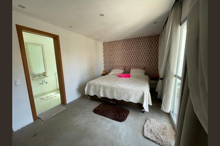 Casa para alugar com 450m², 7 quartos e 5 vagas Casa para alugar com 450m², 7 quartos e 5 vagasSuíte 3