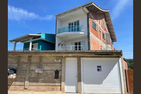 Casa para alugar com 450m², 7 quartos e 5 vagas Casa para alugar com 450m², 7 quartos e 5 vagasFachada
