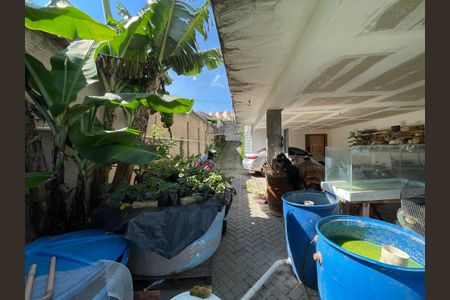 Casa para alugar com 450m², 7 quartos e 5 vagas Casa para alugar com 450m², 7 quartos e 5 vagasQuintal