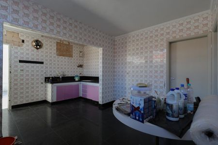 Casa à venda com 285m², 3 quartos e 4 vagasCozinha