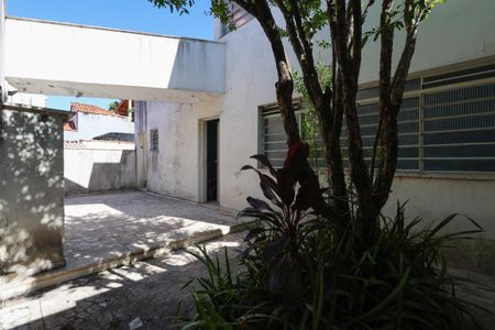 Casa à venda com 285m², 3 quartos e 4 vagasQuintal e jardim