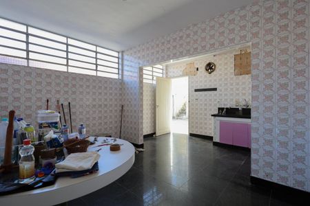 Casa à venda com 285m², 3 quartos e 4 vagasCozinha