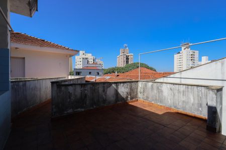 Casa à venda com 285m², 3 quartos e 4 vagasTerraço