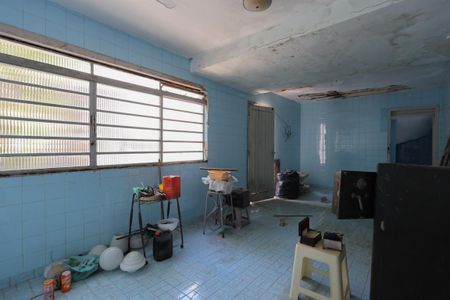 Casa à venda com 285m², 3 quartos e 4 vagasEdícula - Quarto