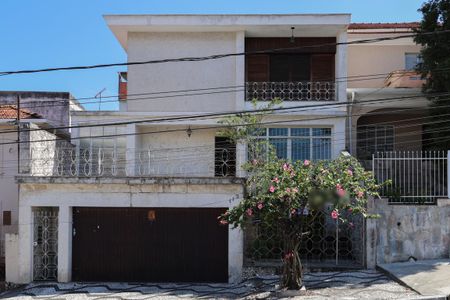 Casa à venda com 285m², 3 quartos e 4 vagasFachada + plaquinha