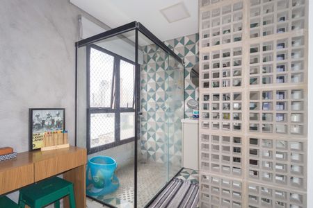 Apartamento à venda com 70m², 2 quartos e 1 vaga Apartamento à venda com 70m², 2 quartos e 1 vagaBanheiro - Suíte