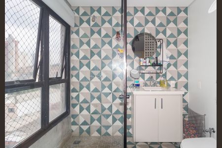 Apartamento à venda com 70m², 2 quartos e 1 vaga Apartamento à venda com 70m², 2 quartos e 1 vagaBanheiro - Suíte