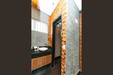 Apartamento à venda com 200m², 4 quartos e 2 vagasLavabo