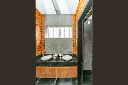 Apartamento à venda com 200m², 4 quartos e 2 vagasLavabo