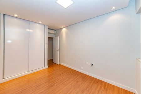 Apartamento à venda com 200m², 4 quartos e 2 vagasQuarto 3