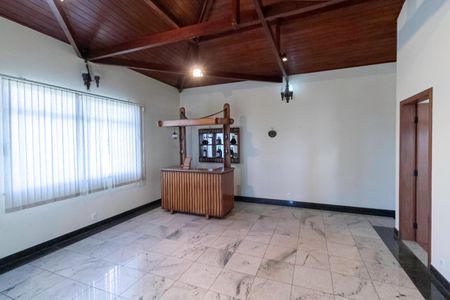 Casa à venda com 1000m², 5 quartos e 8 vagasSala 2