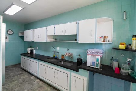 Casa à venda com 1000m², 5 quartos e 8 vagasCozinha