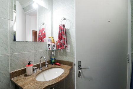Apartamento à venda com 74m², 3 quartos e 1 vagaBanheiro da Suíte