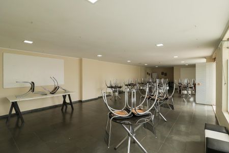 Apartamento à venda com 74m², 3 quartos e 1 vagaÁrea comum