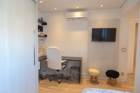 Apartamento à venda com 168m², 3 quartos e 3 vagasQuarto 3