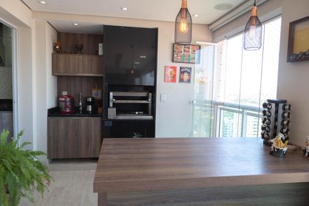 Apartamento à venda com 168m², 3 quartos e 3 vagasVaranda da Sala