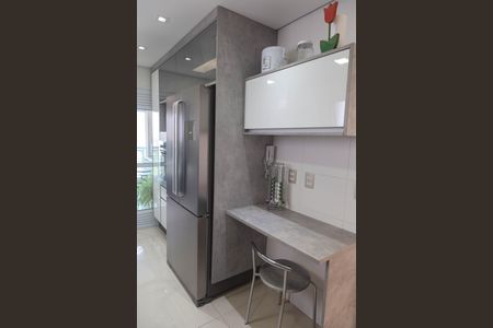 Apartamento à venda com 168m², 3 quartos e 3 vagasCozinha 