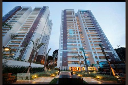 Apartamento à venda com 168m², 3 quartos e 3 vagasFachada