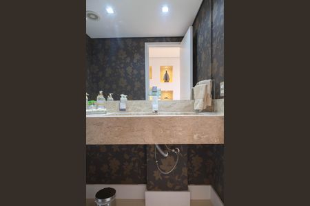 Apartamento à venda com 168m², 3 quartos e 3 vagasBanheiro