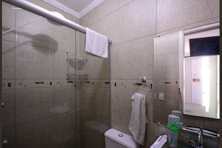 Apartamento à venda com 96m², 4 quartos e 1 vaga Apartamento à venda com 96m², 4 quartos e 1 vagaBanheiro do Quarto 4