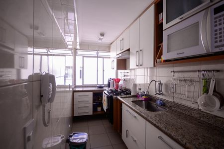 Apartamento à venda com 96m², 4 quartos e 1 vaga Apartamento à venda com 96m², 4 quartos e 1 vagaCozinha