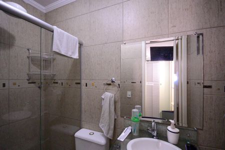 Apartamento à venda com 96m², 4 quartos e 1 vaga Apartamento à venda com 96m², 4 quartos e 1 vagaBanheiro do Quarto 4
