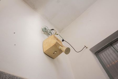 Casa à venda com 251m², 3 quartos e 3 vagas Casa à venda com 251m², 3 quartos e 3 vagasBanheiro de Serviço