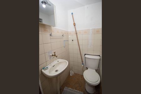 Casa à venda com 251m², 3 quartos e 3 vagas Casa à venda com 251m², 3 quartos e 3 vagasBanheiro da Garagem