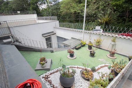 Casa à venda com 251m², 3 quartos e 3 vagas Casa à venda com 251m², 3 quartos e 3 vagasQuintal