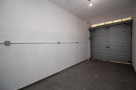 Casa à venda com 251m², 3 quartos e 3 vagas Casa à venda com 251m², 3 quartos e 3 vagasGaragem