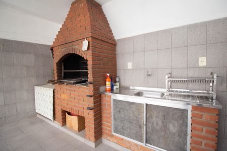 Casa à venda com 251m², 3 quartos e 3 vagas Casa à venda com 251m², 3 quartos e 3 vagasChurrasqueira