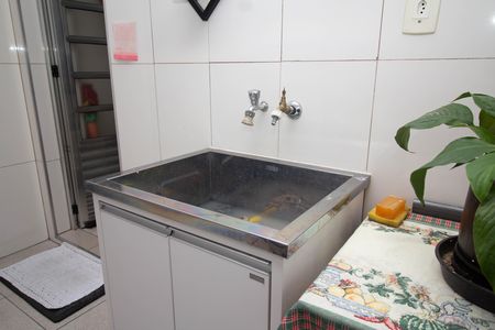 Casa à venda com 251m², 3 quartos e 3 vagas Casa à venda com 251m², 3 quartos e 3 vagasÁrea de Serviço