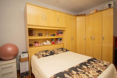 Casa à venda com 251m², 3 quartos e 3 vagas Casa à venda com 251m², 3 quartos e 3 vagasQuarto 3