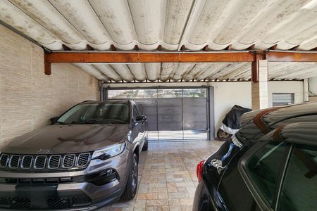 Casa à venda com 366m², 2 quartos e 4 vagasGaragem