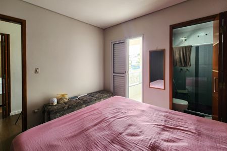 Casa à venda com 366m², 2 quartos e 4 vagasSuíte 2