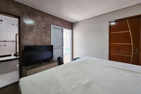 Casa à venda com 366m², 2 quartos e 4 vagasSuíte 1