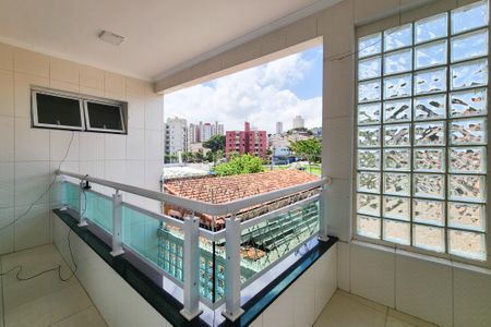 Casa à venda com 366m², 2 quartos e 4 vagasVista da Suíte 2