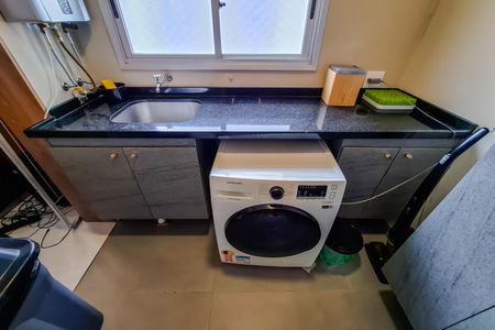 Apartamento à venda com 86m², 2 quartos e 2 vagasLavanderia