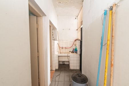 Casa à venda com 200m², 3 quartos e 2 vagasÁrea de serviço